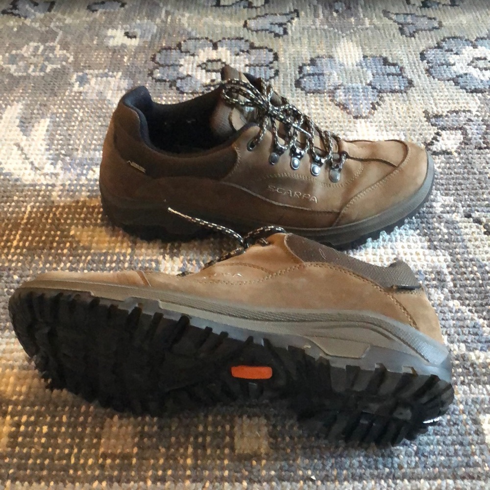 Men’s’ SCARPA low hiking boot